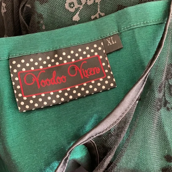 ❌SOLD❌Voodoo Vixen Emerald Dress - Picture 12 of 14